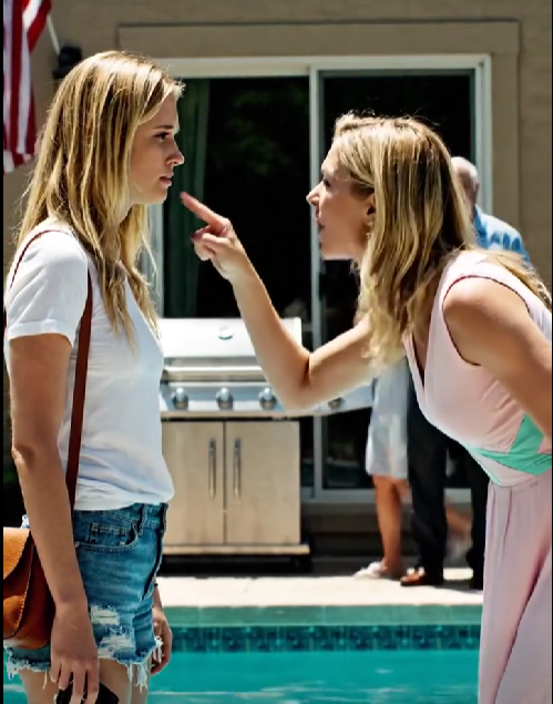 She smiled as my work laptop sank in my parents’ Phoenix pool, and my dad just said, “That’s the price of not helping family.”