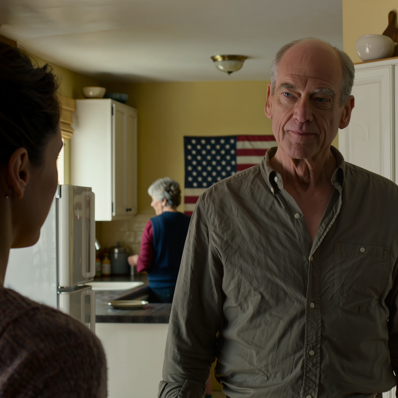 Bara för att jag tog med min 5-årige son för att stanna i två veckor efter att vårt hyresavtal tog slut, blockerade min pappa honom framför kylskåpet och sa: “Om du är hungrig, gräv igenom soptunnan därbak,” och min mamma skrattade faktiskt som om det var ett skämt i det tysta huset—men vad de inte förväntade sig var att nästa morgon lämnade jag efter mig ett tomrum de aldrig skulle kunna svälja